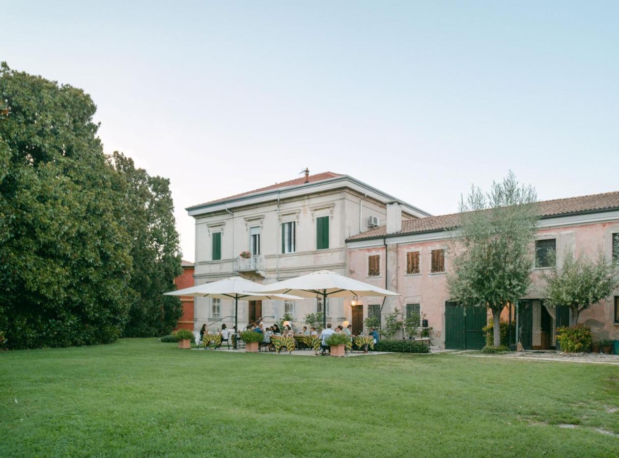 Вилла Agriturismo Tenuta La Pila Вилла-Бартоломея Экстерьер фото