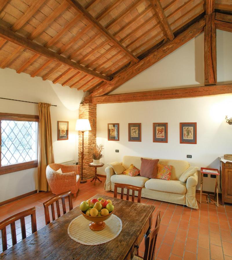 Вилла Agriturismo Tenuta La Pila Вилла-Бартоломея Экстерьер фото