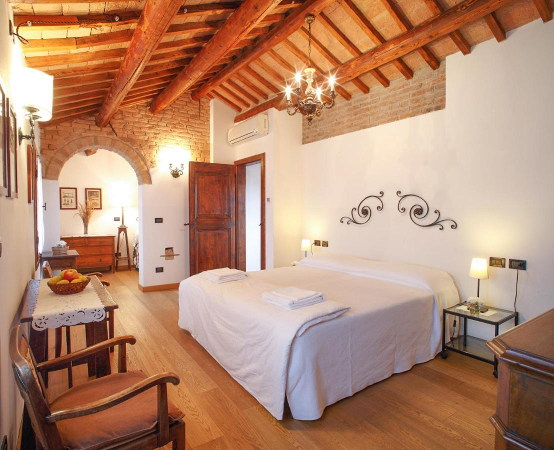 Вилла Agriturismo Tenuta La Pila Вилла-Бартоломея Номер фото